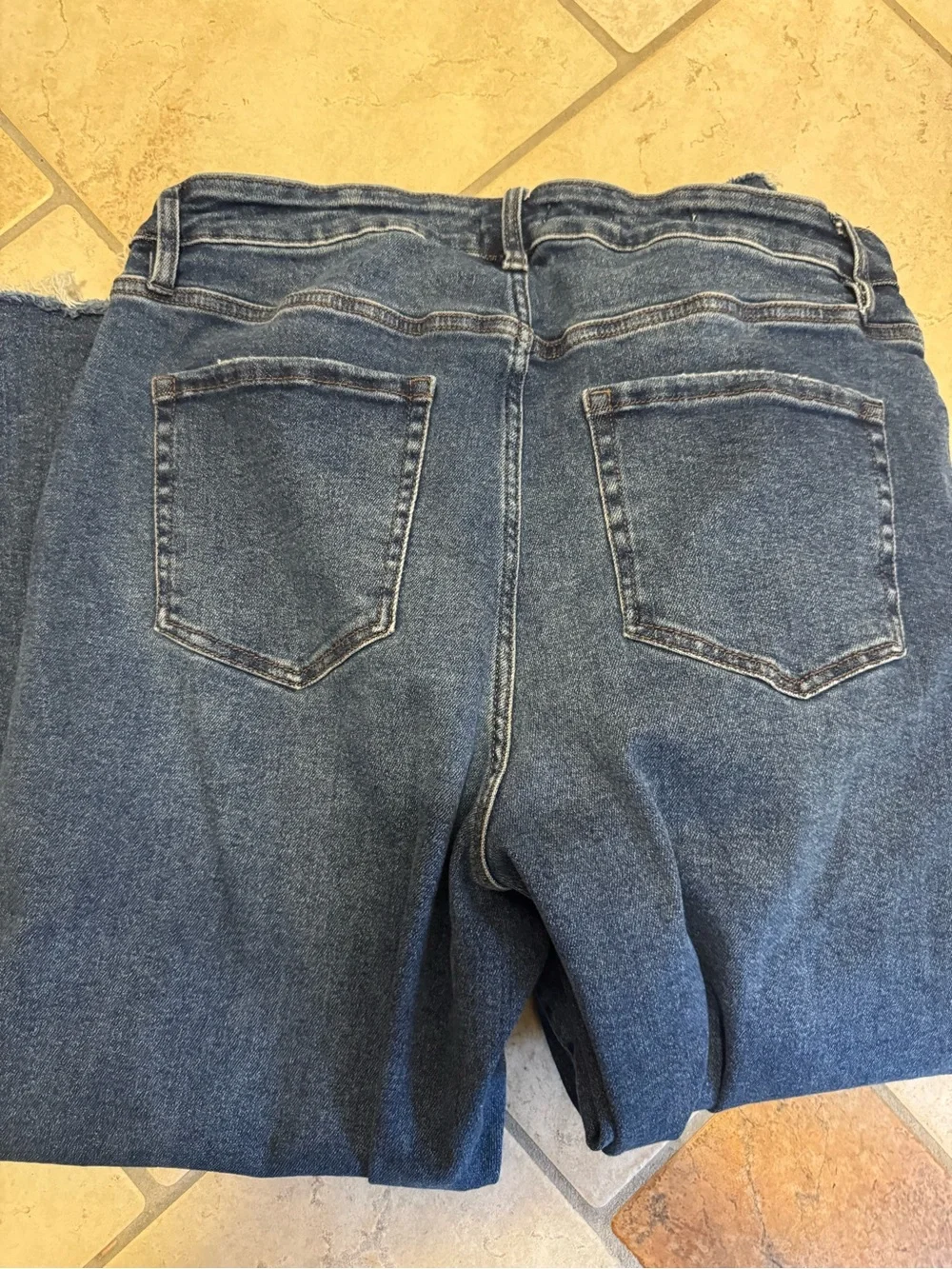 NWOT! Ava and Viv Raw Hem High Rise Slim Straight Jeans size 17